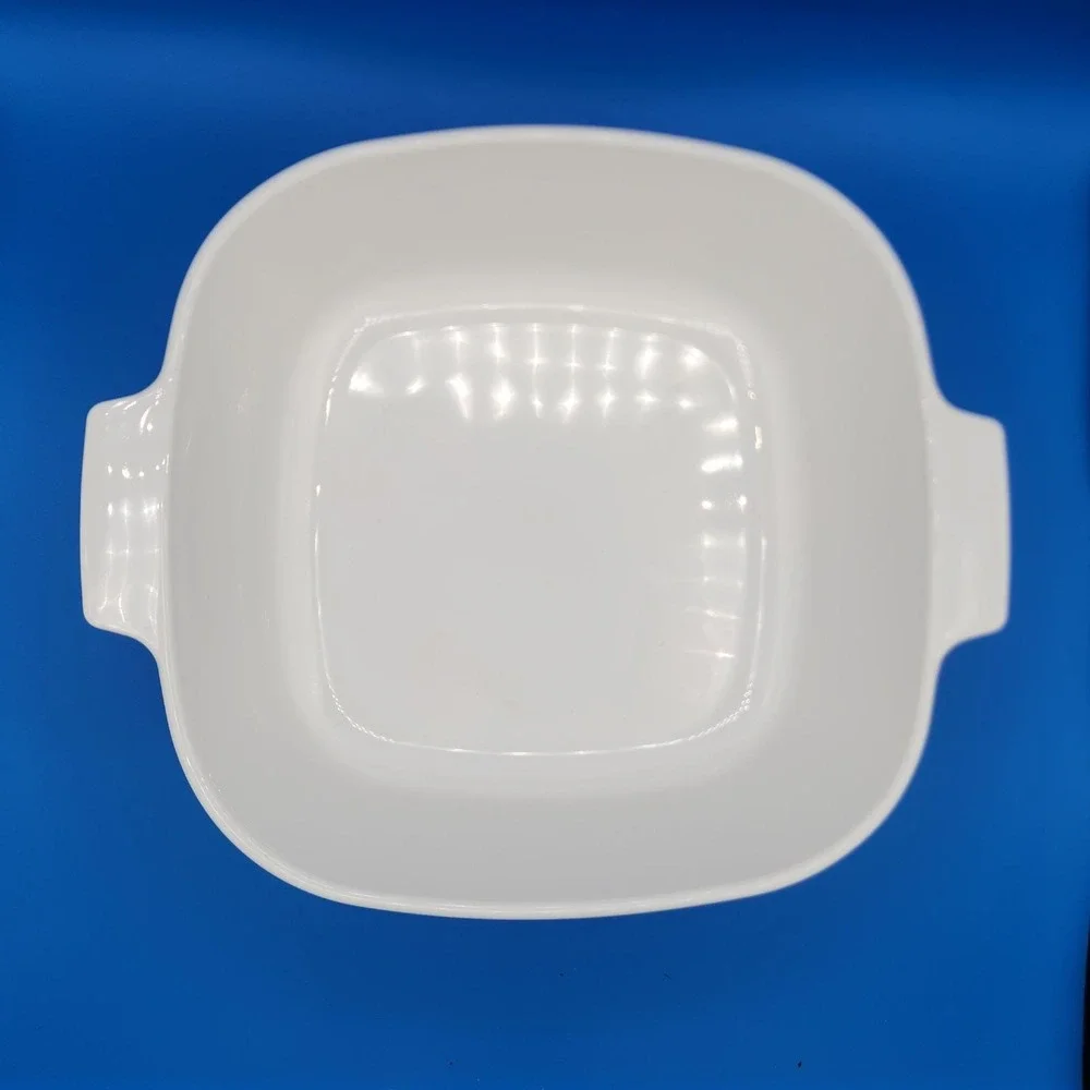 Vintage 4 qt Corningware Cornflower Dutch Oven‎ P-84-B Casserole with Lid